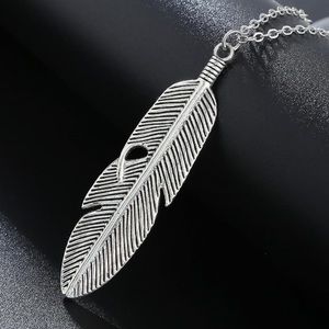 ✨NWT ✨Minimal Feather Statement Silver Necklace✨ Handmade ✨Artisan✨ G…